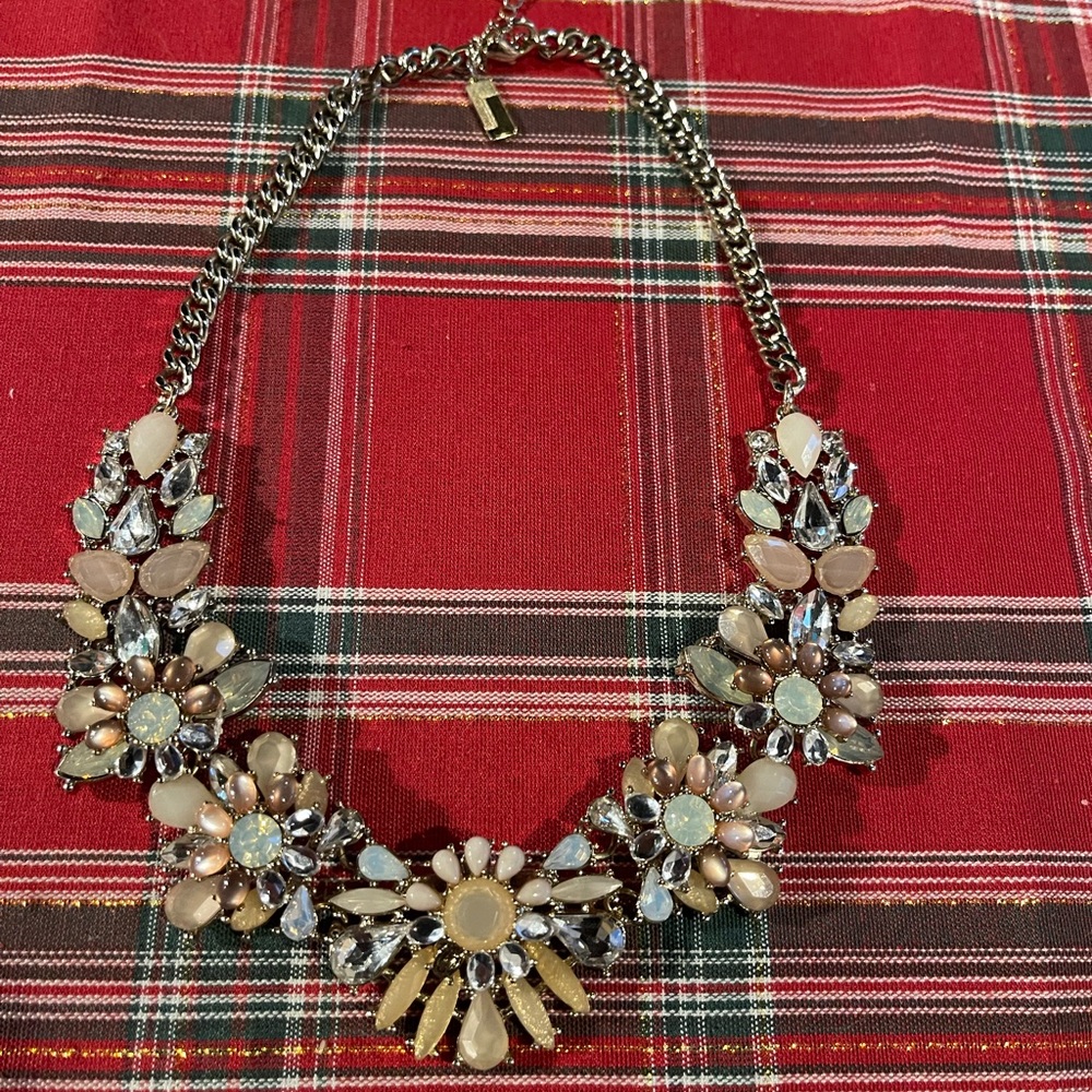 Statement necklace